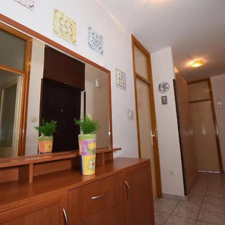 Appartement With Wifi - 20401 Zadar